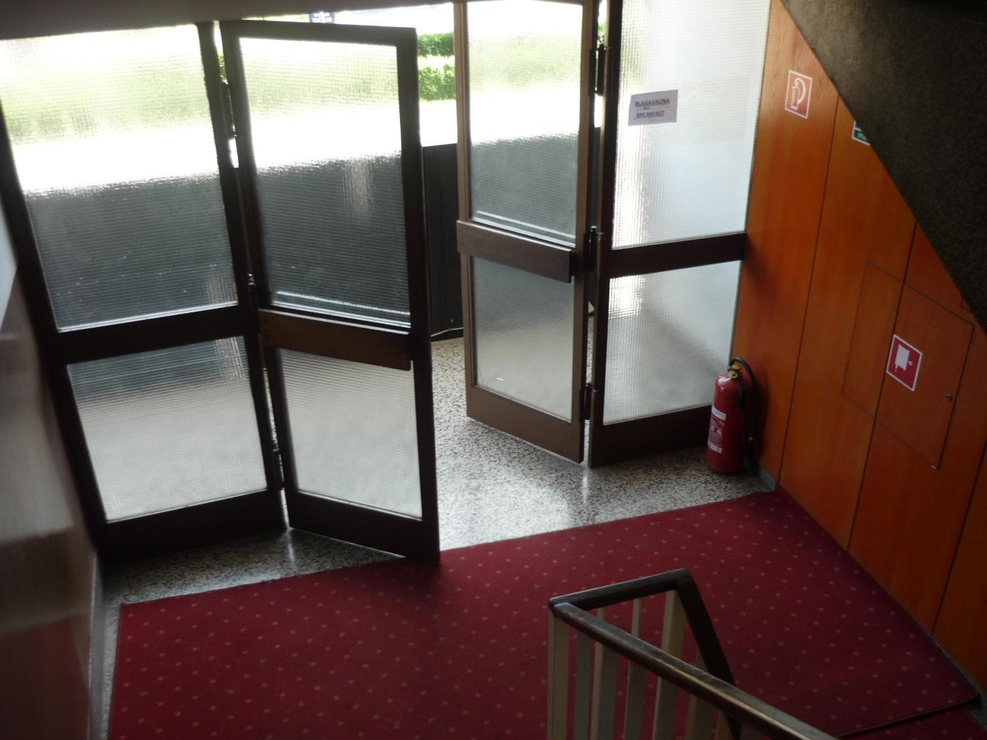 Rooms Bijela Ruza Velika Gorica Zewnętrze zdjęcie